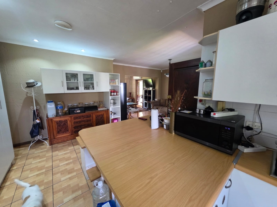 2 Bedroom Property for Sale in Vaalpark Free State